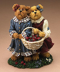 Lauren & Jan - Boyds resin 2277942 S05