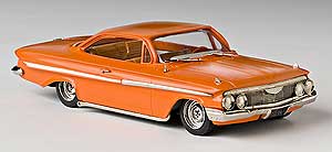 1961 Chevrolet Impala Sport Coupe ROD04