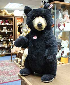 Steiff Black Bear 021695