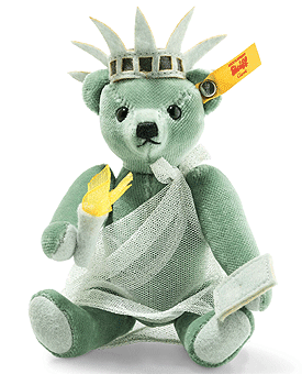 Steiff Great Escapes New York Teddy Bear in Gift Box 026874
