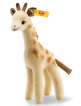 Steiff Wildlife Giraffe in Gift Box 026942