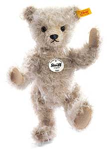 Classic NIKKI Teddy Bear by Steiff 027284