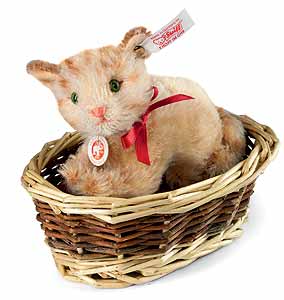 Steiff Ginny kitten in basket 034374