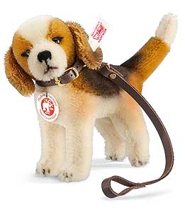 Biggie Beagle by Steiff 034824 Biggie Beagle by Steiff 034824