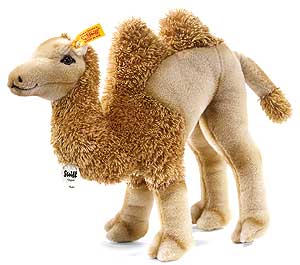 HUCKY Dangling Camel by Steiff 104169