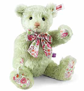 Steiff Fleur Teddy Bear 677960